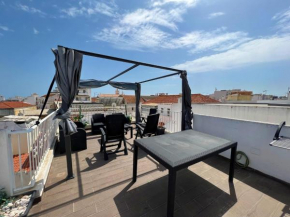Portimao Rooftop by Homing